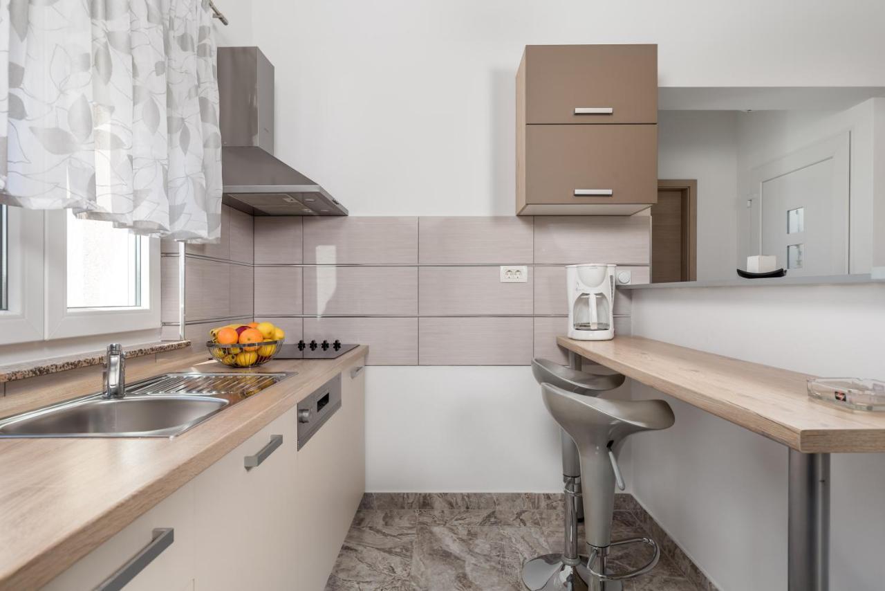Apartment Dani-E.L. Kastav Esterno foto