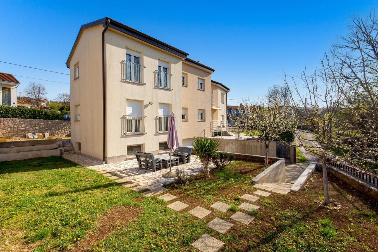 Apartment Dani-E.L. Kastav Esterno foto